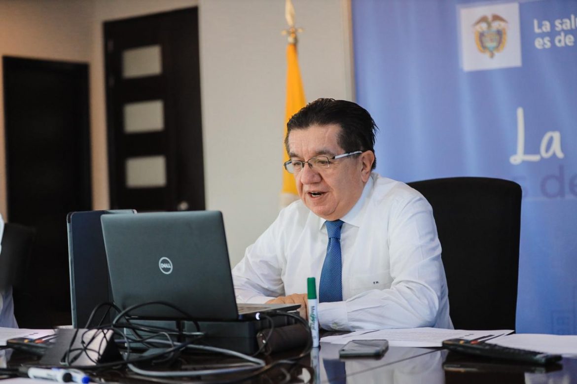 Minsalud hace un análisis de los retos y el futuro del sistema