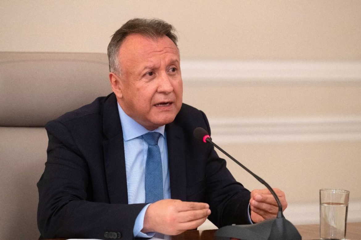 Disponibilidad de UCI covid-19 asciende a 46,98 %