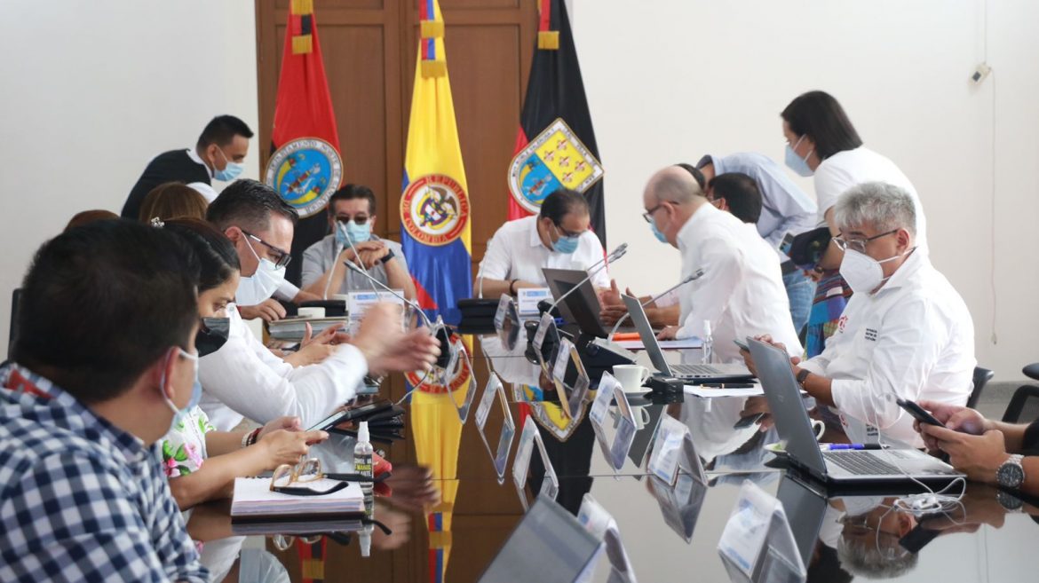 Hay que buscar a 9.7 millones de personas por segundas dosis Bermont